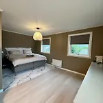 Norwegian For 11 And Great Views Villa *