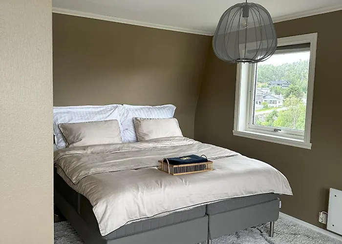 Spacious Group With Jacuzzi And Views Villa *