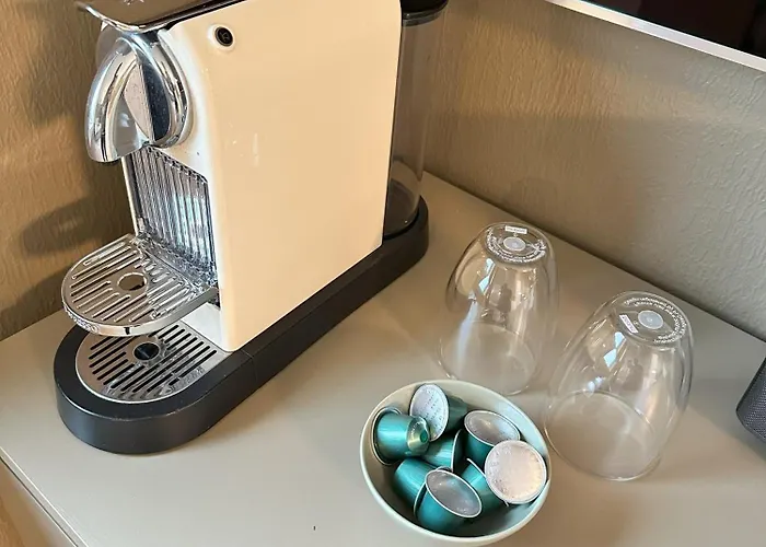 Spacious Group With Jacuzzi And Views