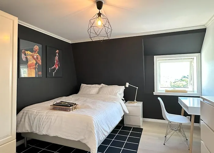 Spacious Group With Jacuzzi And Views * Askoy